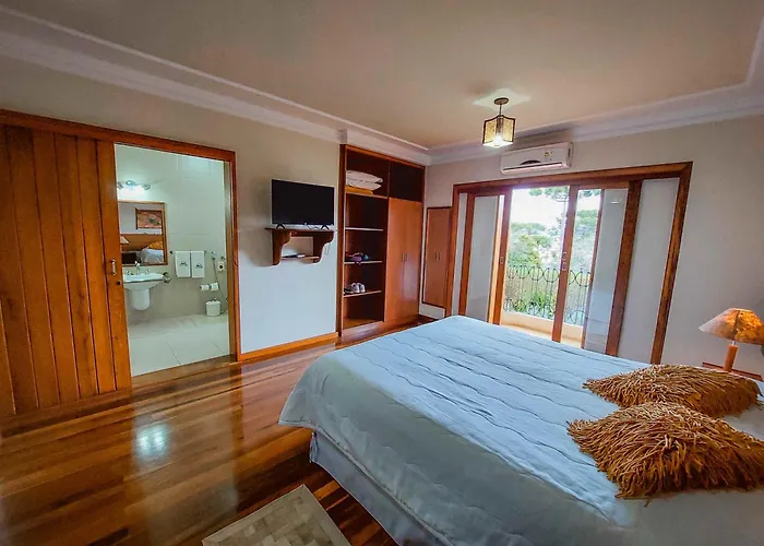 Pousada Victoria Villa By Nacional - A 800 Metros Da Vila Capivari